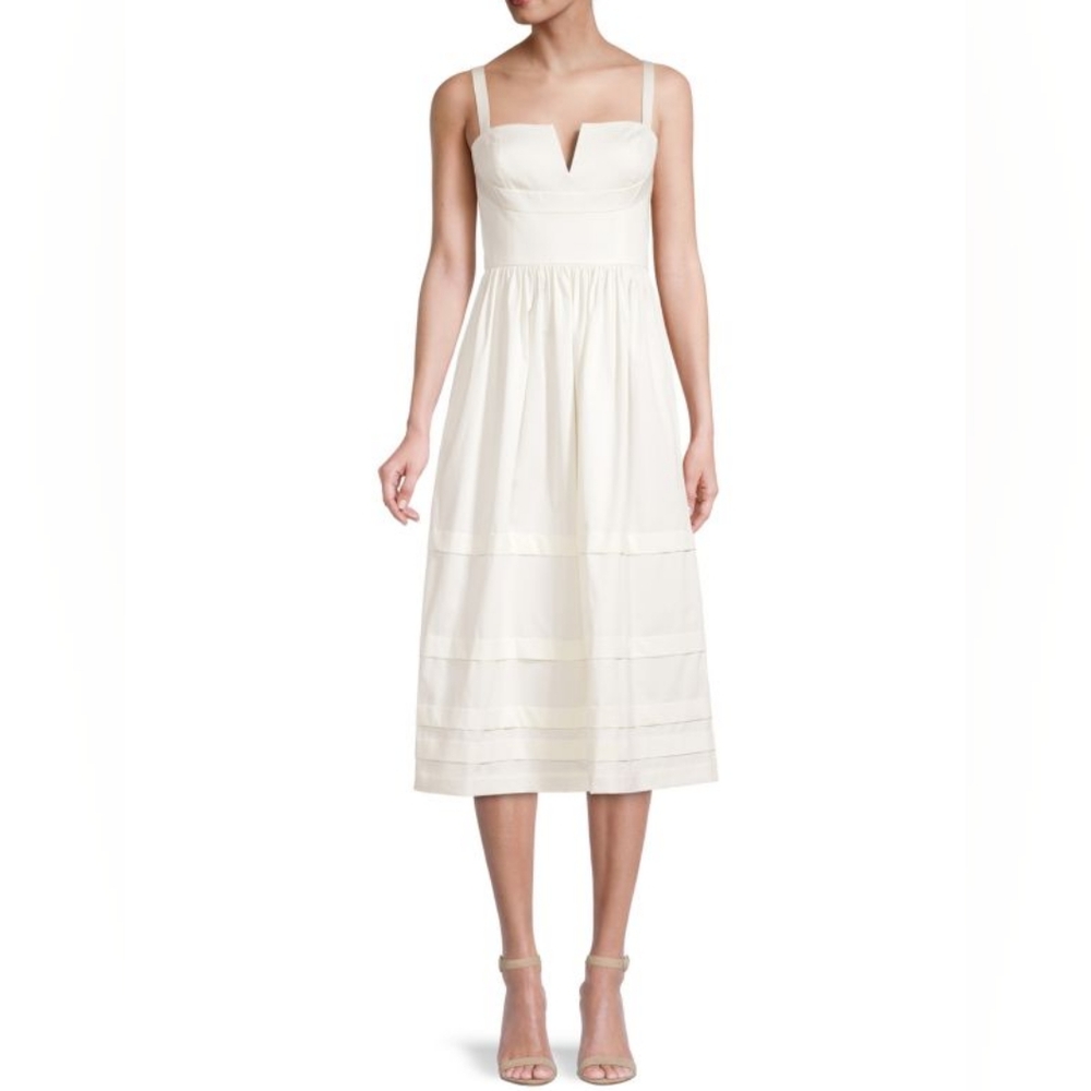 BCGBGMAXAZRIA Solid Hued Dress Size 0 in Off White Adjustable Straps Pockets